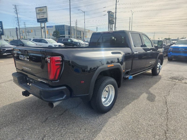 2025 GMC Sierra 3500HD Denali in Cars & Trucks in Mississauga / Peel Region - Image 4