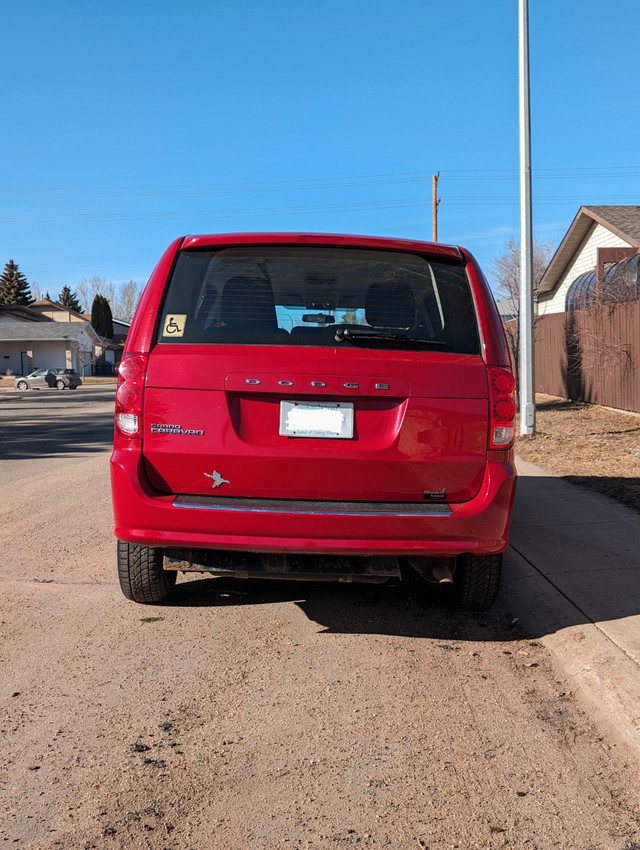 2013 Dodge Grand Caravan SE - Wheelchair Accessible Side Entry in Cars & Trucks in Saskatoon - Image 4