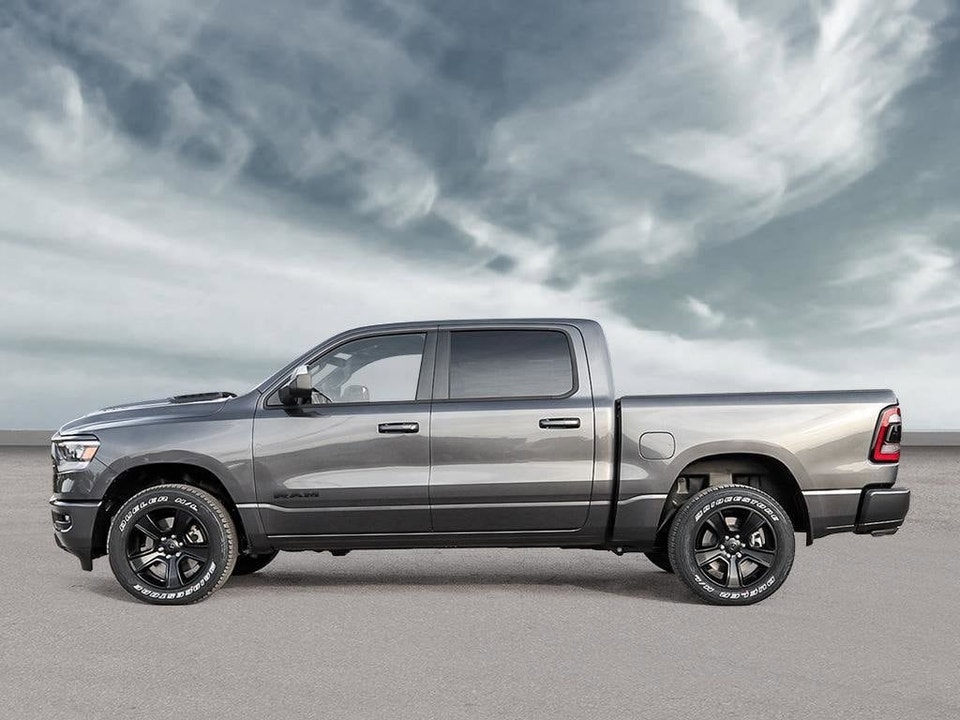 2022 Ram 1500 SPORT