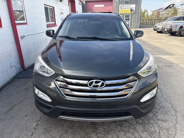 2013 Hyundai Santa Fe Premium Edition | CLEAN CARFAX | Fully Ser in Cars & Trucks in Calgary - Image 2