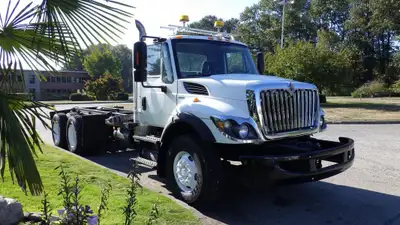 2012 International Work Star 7400 Cab & Chassis Former Dump Truck Air Brakes Diesel, 7.6L L6 DIESEL...