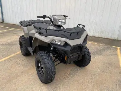 Engine Type: Single-Cylinder Displacement: 34.6 cu. in. (567 cc) Bore x Stroke: Bore: 3.9 in. (99 mm...