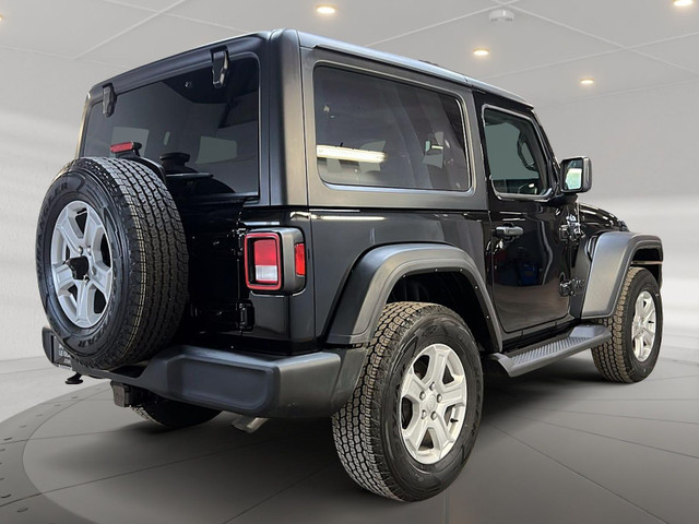 2022 Jeep Wrangler SPORT S NAV 4X4 in Cars & Trucks in Laval / North Shore - Image 4