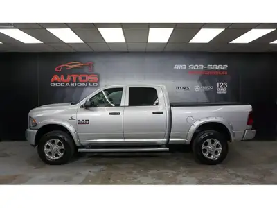 DODGE RAM 2500 ST CUMMINS 2016 CREW CAB ÉDITION ST ** LOOK SPORT ** 6.7 LITRES CUMMINS TURBO DIESEL...