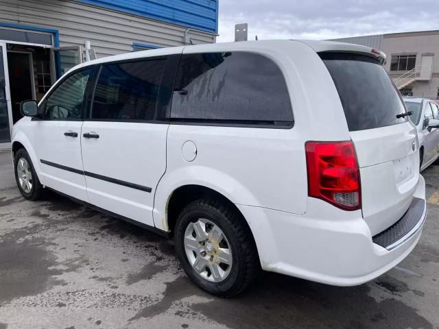 2012 RAM Cargo Van C/V in Cars & Trucks in Laval / North Shore - Image 4