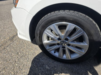 2017 VOLKSWAGEN JETTA 1.4L 5 SPEED MANUAL FEATURES: KEYLESS ENTRY BLUETOOTH HEATED SEATS SUNROOF BAC... (image 3)