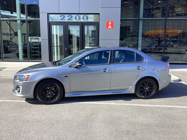 2017 Mitsubishi Lancer SE AWD SE / AWD in Cars & Trucks in Laval / North Shore - Image 2