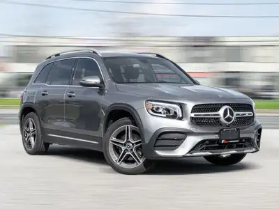 2021 Mercedes Benz GLB-250 AMG PKG Grey Exterior on two tone Back and white Interior comes with Back...