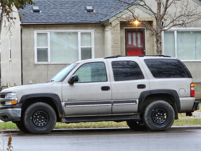 2003 Chevrolet Tahoe LT $3700 OBO