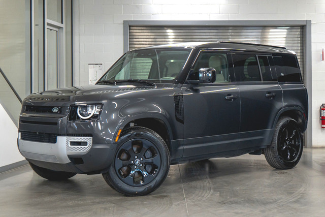2023 Land Rover Defender 110 P300 S AWD *CARPLAY, BLACK PACK, RO in Cars & Trucks in Laval / North Shore