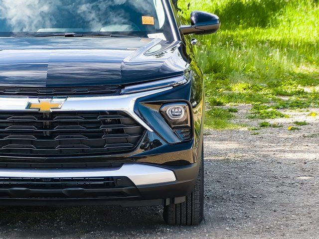 2026 Chevrolet Trailblazer LT in Cars & Trucks in Edmonton - Image 4