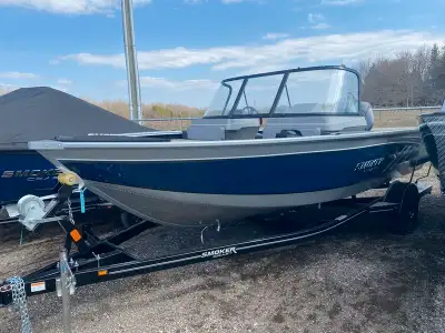 2023 SmokerCraft Adventurer 188 FS Finished in Blue The Adventurer 188 FS by Smoker Craft is sure to...