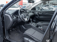Come see this 2018 Nissan Qashqai before someone takes it home! * This Nissan Qashqai is a Bargain w... (image 6)