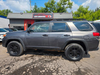 ****2010 TOYOTA 4 RUNNER SR5 202 000 KM (CERTIFIÉ)****** EN BONNE CONDITION ESTHÉTIQUE ET MÉCANIQUE.... (image 1)