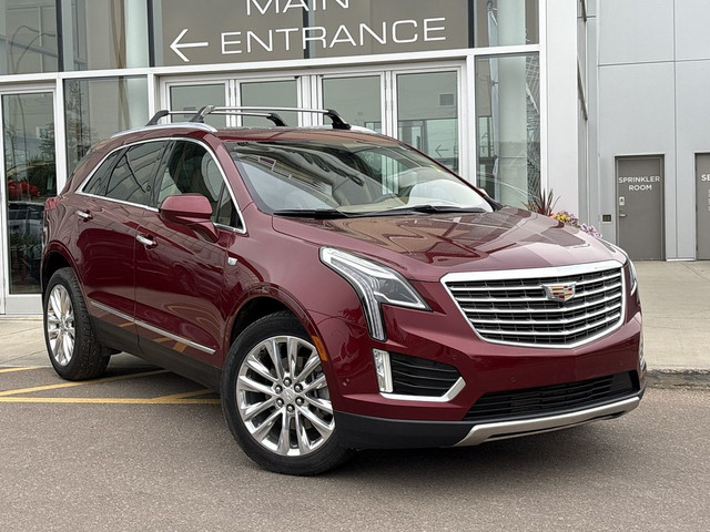 2017 Cadillac XT5 Platinum AWD in Cars & Trucks in Edmonton - Image 2