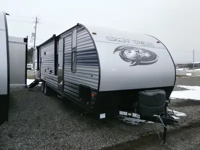 2025 FOREST RIVER GREY WOLF 29 TE! LOADED, EXT KITCHEN!$44995!, View more
