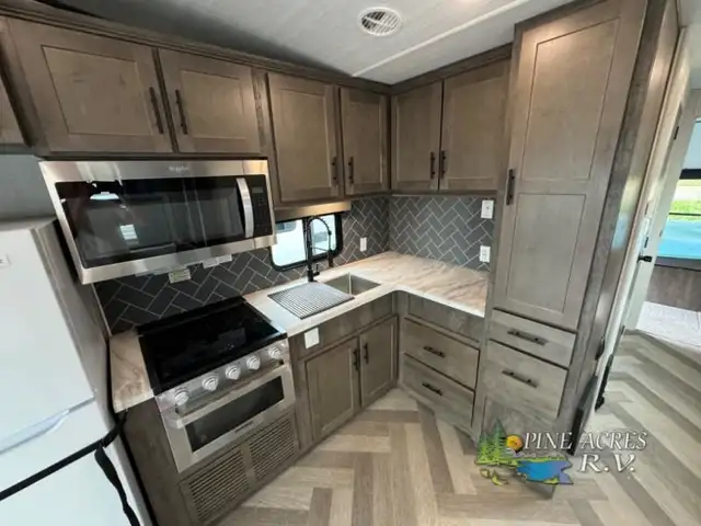 2020 Forest River RV Salem Villa Series 353FLFB Classic in Travel Trailers & Campers in Moncton - Image 19