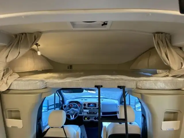 2025 Winnebago View 24T in RVs & Motorhomes in Abbotsford - Image 24