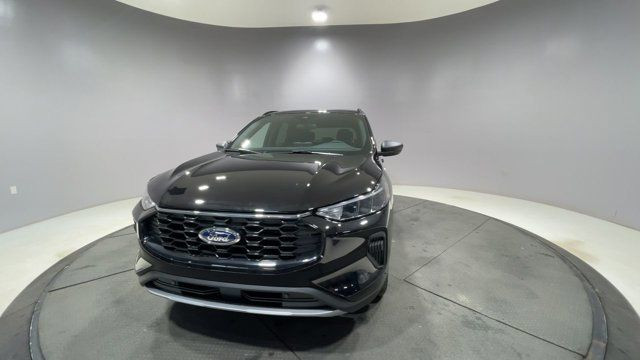 2025 Ford Escape ST-Line in Cars & Trucks in Strathcona County - Image 3