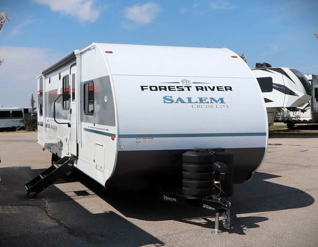 2025 Forest River SALEM 273QBXL in Travel Trailers & Campers in Calgary