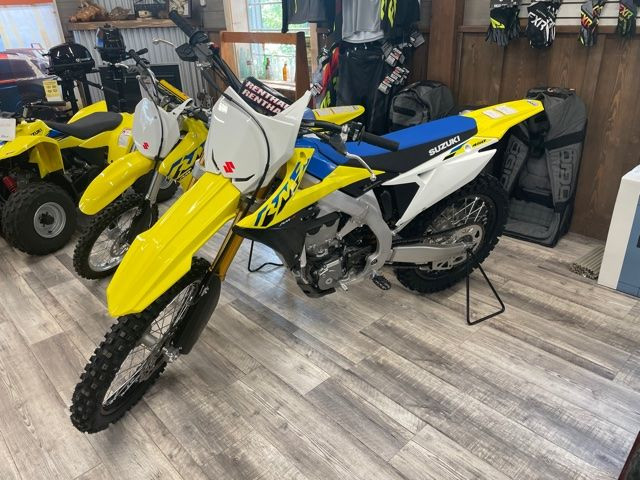 2022 Suzuki RMZ 450 M2 in Dirt Bikes & Motocross in Vernon - Image 2