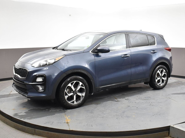 2022 Kia Sportage Heated seats, Alloy wheels, touch screen monit in Cars & Trucks in Dartmouth - Image 3