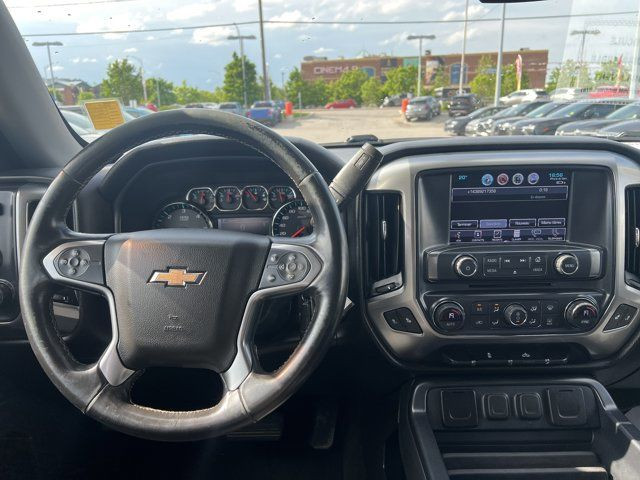 2017 Chevrolet Silverado 1500 LT in Cars & Trucks in Gatineau