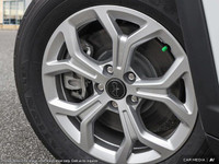 This Jeep Compass delivers a Intercooled Turbo Regular Unleaded I-4 2.0 L/122 engine powering this A... (image 8)
