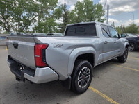 Only 9,023 Miles! This Toyota Tacoma boasts a Intercooled Turbo Regular Unleaded I-4 2.4 L/146 engin... (image 2)