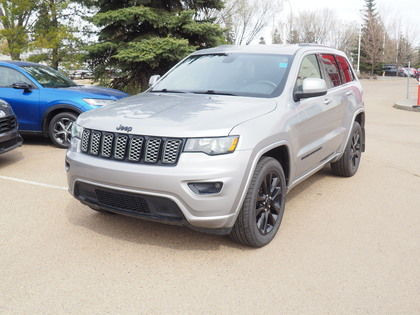 2019 Jeep Grand Cherokee Altitude 4x4. Navi. Heated Steering. Re in Cars & Trucks in Edmonton - Image 4