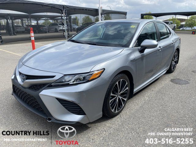 2020 Toyota Camry Hybrid SE - Leather - Sunroof - Heated Seats in Cars & Trucks in Calgary - Image 3
