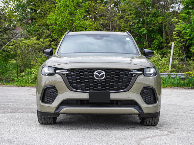 2025 Mazda CX-70 PHEV GT- Pano Roof - Heated / Vented Seats in Cars & Trucks in Barrie - Image 4