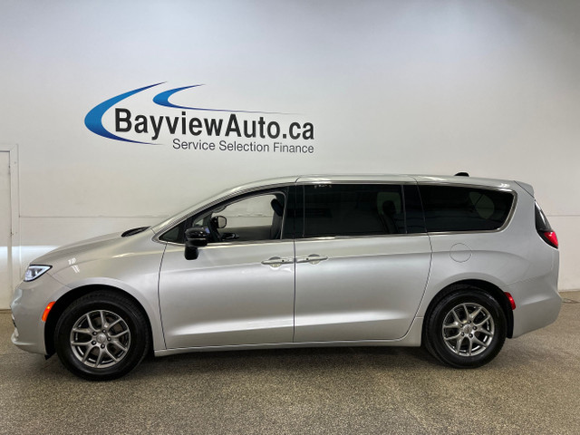 2024 Chrysler Pacifica Touring-L TOURING-L/13KM/LEATHER/PWR D... in Cars & Trucks in Belleville