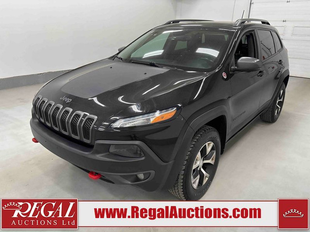 2018 JEEP CHEROKEE TRAILHAWK in Cars & Trucks in Calgary - Image 2
