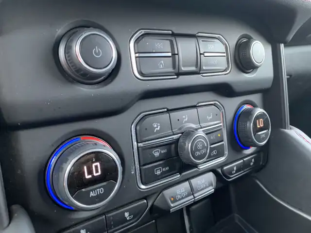 2023 Chevrolet Suburban RST in Cars & Trucks in Brandon - Image 34