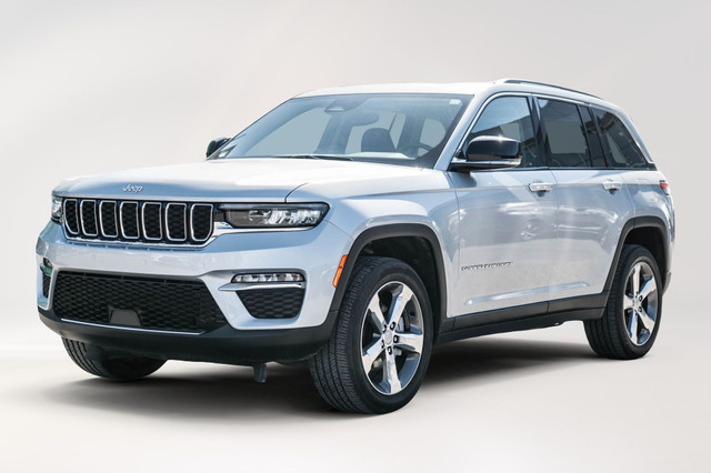 2022 Jeep Grand Cherokee Limited / navigation / camera / bluetoo in Cars & Trucks in Laval / North Shore