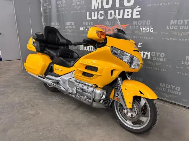 2010 Honda GL1800 Goldwing in Street, Cruisers & Choppers in Drummondville - Image 3
