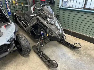 2025 Polaris Boost RMK KHAOS 155 Shadow Gray / Gloss BlackUltimate ControlThe RMK Matryx Slash platf...