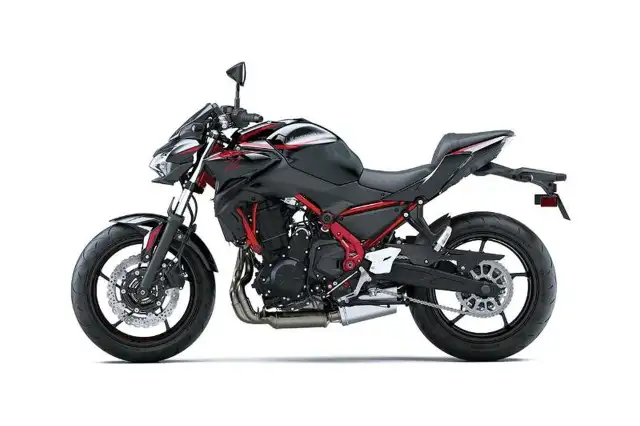2025 KAWASAKI Z650 in Street, Cruisers & Choppers in Laval / North Shore - Image 4
