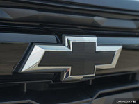 Odometer is 5945 kilometers below market average! Black 2024 Chevrolet Colorado Z71 4WD 8-Speed Auto... (image 8)