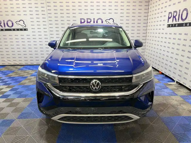 2022 Volkswagen Taos in Cars & Trucks in Ottawa - Image 9