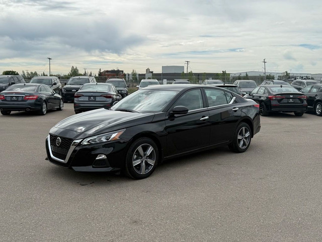 2022 Nissan Altima 2.5 SE Sedan ALL WHEEL DRIVE // BACK UP CAMER in Cars & Trucks in Calgary - Image 3