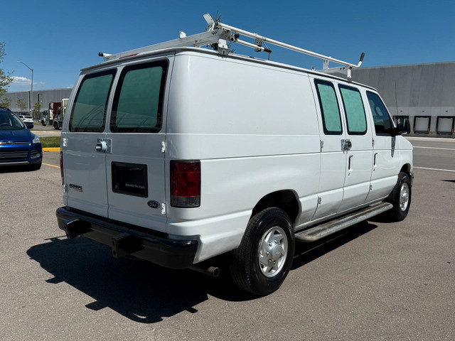 2013 Ford F-250 XL CARGO in Cars & Trucks in Oakville / Halton Region - Image 3