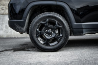 Off-Road Package, Blind Spot Detection, Leather Seats, 4G Wi-Fi, Heated Steering Wheel! 6 LOCATIONS... (image 5)