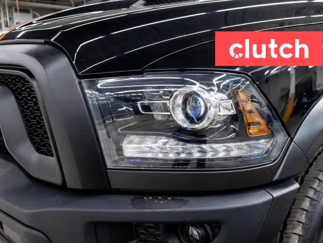 2022 Ram 1500 Classic Warlock Crew Cab 4x4 w/ Apple CarPlay & An in Cars & Trucks in City of Toronto - Image 9