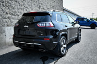 Leather Seats, Heated Seats, Heated Steering Wheel, Power Seats, Android Auto! 6 LOCATIONS KINGSTON... (image 2)