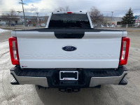 Super Duty F-350 SRW XLT 4WD Crew Cab 8' Box, 18" Aluminum Wheels, 6.7L V8 Turbo Diesel Engine, 10-S... (image 3)