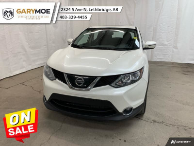 2019 Nissan Qashqai AWD S Sunroof, Heated Seats, Rear Vision Cam