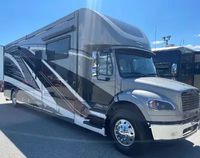 Introducing the 2023 Super Star 3727a pinnacle of luxury and functionality in the realm of motorhome...