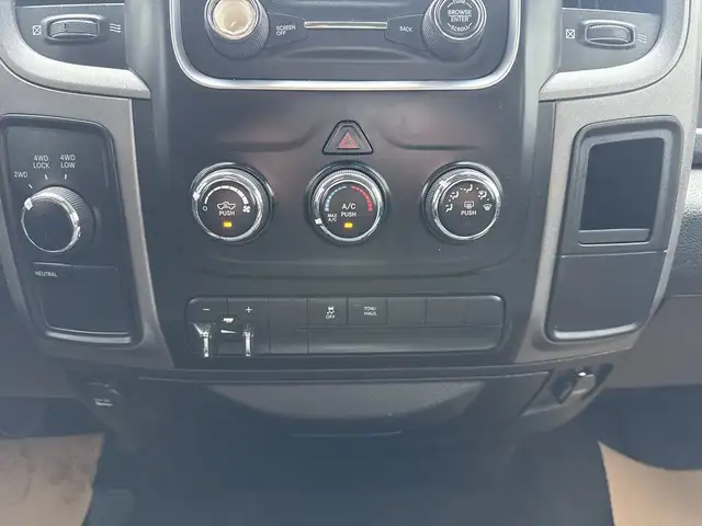 2015 Ram 1500 RAMBOX | 20 INCH FUEL WHEELS | LED LIGHT BAR | TOW in Cars & Trucks in Edmonton - Image 18